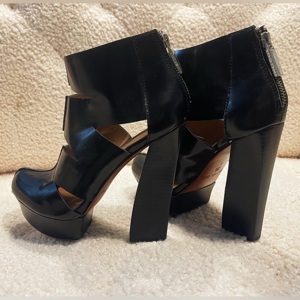 Rachel Zoe Elliott High Heel Black Leather Cutout Platform Bootie Size 7 View 2